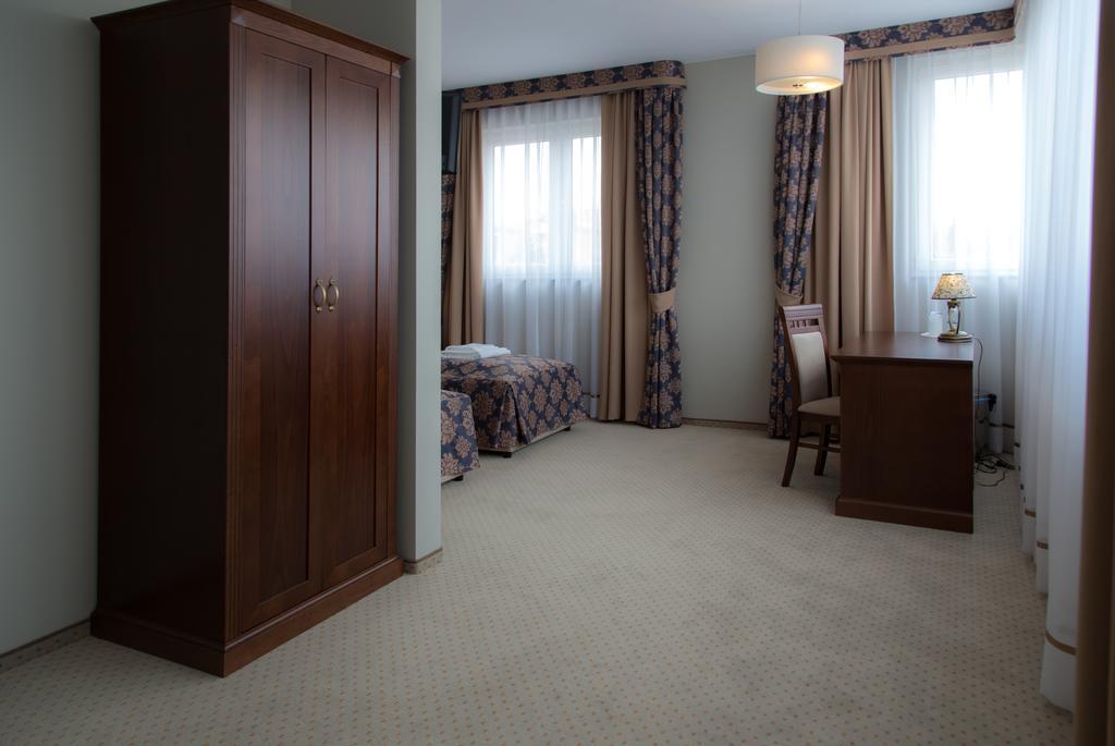 Hotel Imperial Residence Sandomir Chambre photo